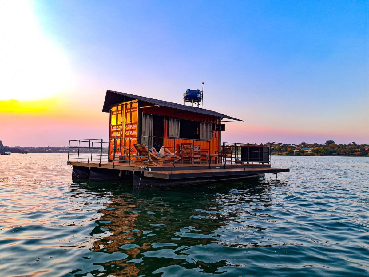 House Boat "Faroeste Caboclo" Brasília Exterior photo